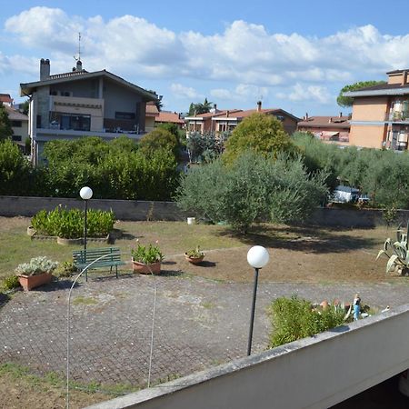 Hotel Domus Achille Fosco à Ciampino Extérieur photo